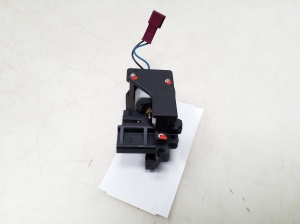 BMW 5 SERIES E61 (2004–2010) Parcel shelf lifter - 5