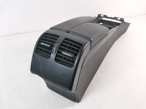 Mercedes Benz C-Class 204 (2007–2014) Interior and its parts - 7