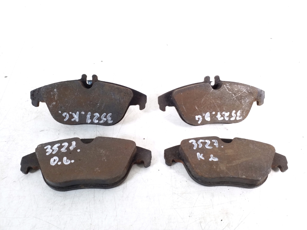 MERCEDESBENZ CClass W204/S204/C204 (20042015) Rear brake pads A0054200720, A0054208120