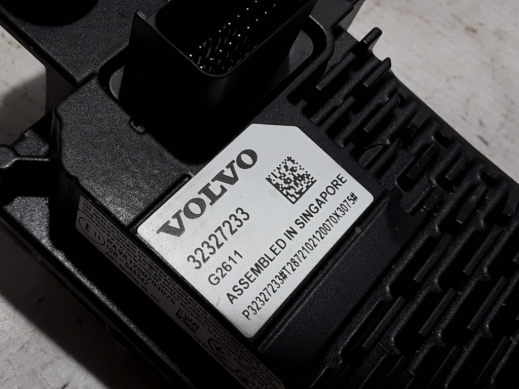 VOLVO XC60 2 generation (2017-2024) Priekinė kamera 32327233 22449481