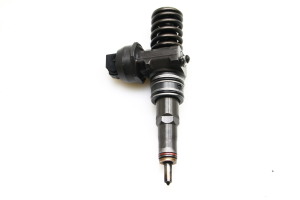  Fuel injector 