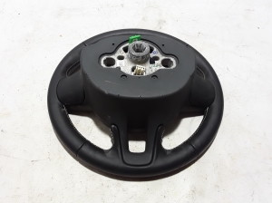  Steering wheel 