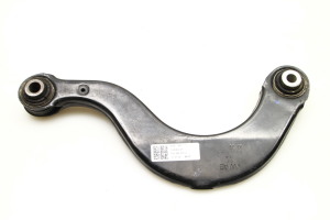 Volkswagen Golf VII (2012–2026) Tagumine õõtshoob 5Q0505323D - 2