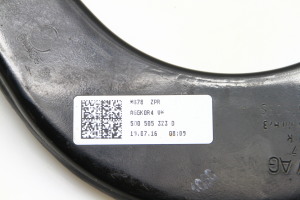 Volkswagen Golf VII (2012–2026) Tagumine õõtshoob 5Q0505323D - 3