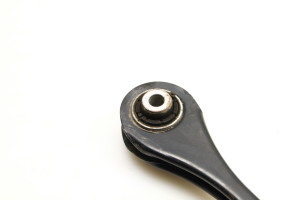 Volkswagen Golf VII (2012–2026) Querlenker hinten 5Q0501529C - 3