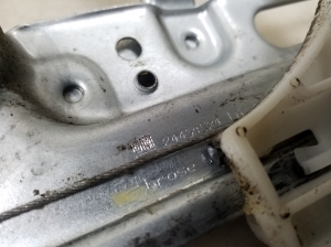 Opel Vectra C (2002–2008) Aizmugurējo durvju logu pacēlājs 24451524 - 3