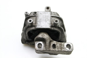 Motorhalter - 1K0199262CN