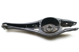 Volkswagen Tiguan (2007–2016) Tagumine õõtshoob 3Q0505311E - 3