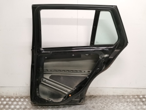 Mercedes Benz C-Class 204 (2007–2014) Rear side doors A2047300405 - 2