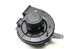  Cabin shoulder motor 