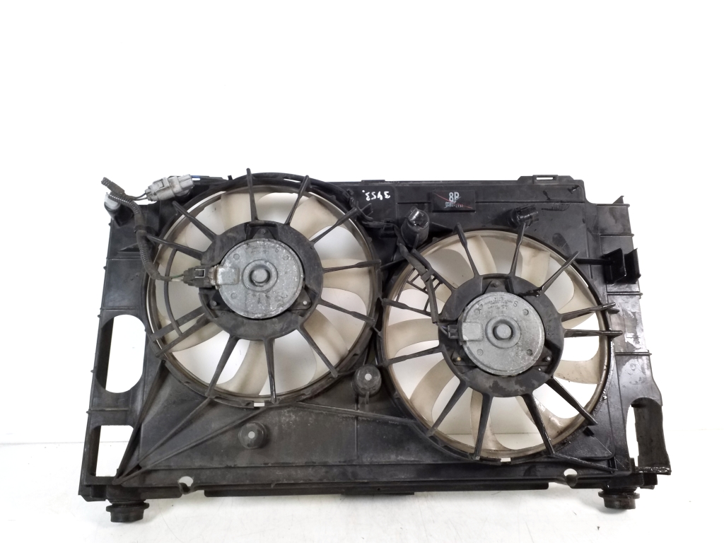 TOYOTA Prius Plus 1 generation (2012-2020) Engine Cooling Fan Radiator 16711-37040 18804165