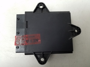 Opel Vectra C (2002–2008) Front door control unit 13170134 - 2