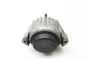 BMW 1 SERIES E87 (2003–2012) Mootoripadi 13981112 - 2