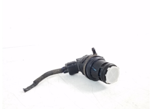 Esiklaasi pesuri pump - 85330-47010