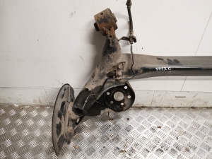  Rear axle beam 