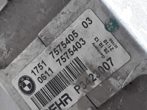 BMW 5 SERIES F10 (2010–2017) Vahejahuti radiaator 7575405 - 2