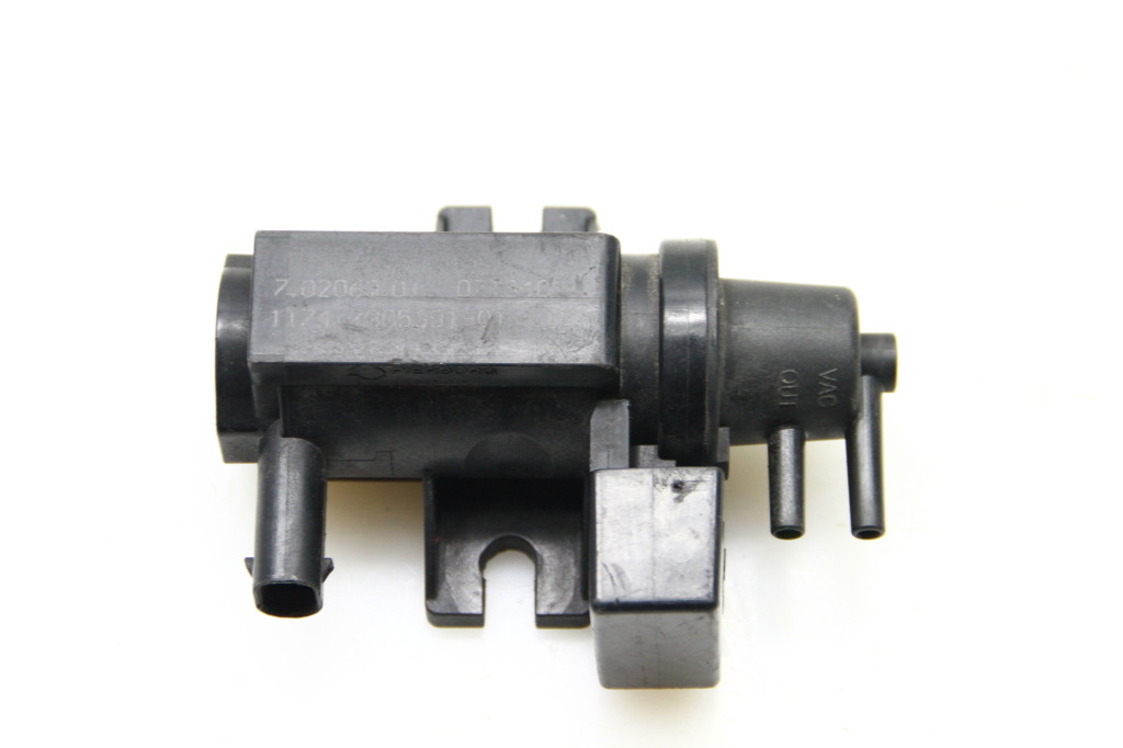 Used BMW 1 SERIES Solenoids 7805391