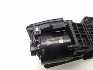 Mercedes Benz C-Class 205 (2014–2021) Gaasipedaal A2223002800 - 2