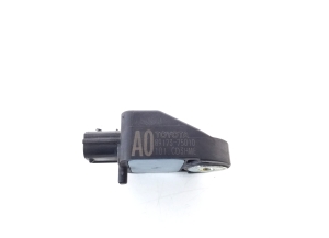 TOYOTA PRIUS Plius V W40 (2011–2018) Airbag sensor 89173-75010 - 2