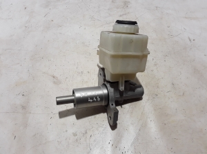   Master cylinder 