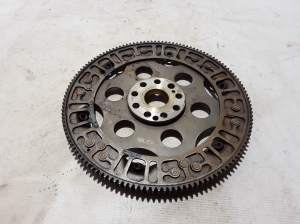  Clutch flywheel 