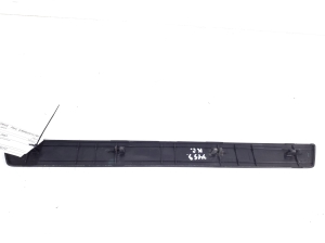 TOYOTA PRIUS Plius V W40 (2011–2018) Inner sill trim 67911-47050 - 3