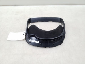 Steering column trim - 9226013