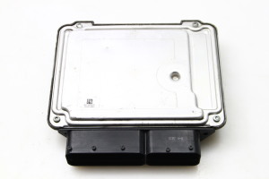 AUDI A3 8P (2003–2012) Engine control unit 03G906021LS - 4