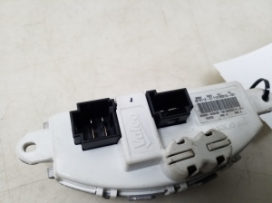 BMW 1 SERIES F20 (2010–2026) Salongi õla mootori takistus 9276112 - 3