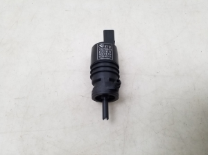 BMW 1 SERIES F20 (2010–2026) Front windshield washer pump 7302588 - 3