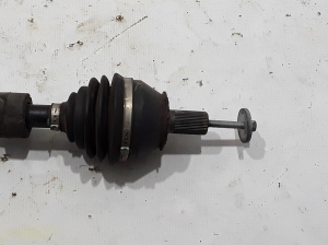 VOLVO V60 (2010–2018) Esimene veovõll ja selle osad 31256779 - 2