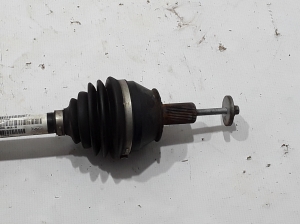 VOLVO V60 (2010–2018) Esimene veovõll ja selle osad 31272550 - 3