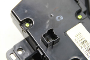 Chevrolet Cruze (2009–2015) Salongi soojenduse juhtpaneel 3839278 - 5