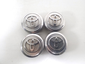 TOYOTA Camry XV3 (2002–2006) Emblem 42603YC040