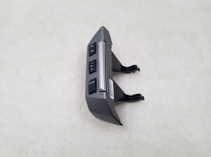   Steering wheel switch 