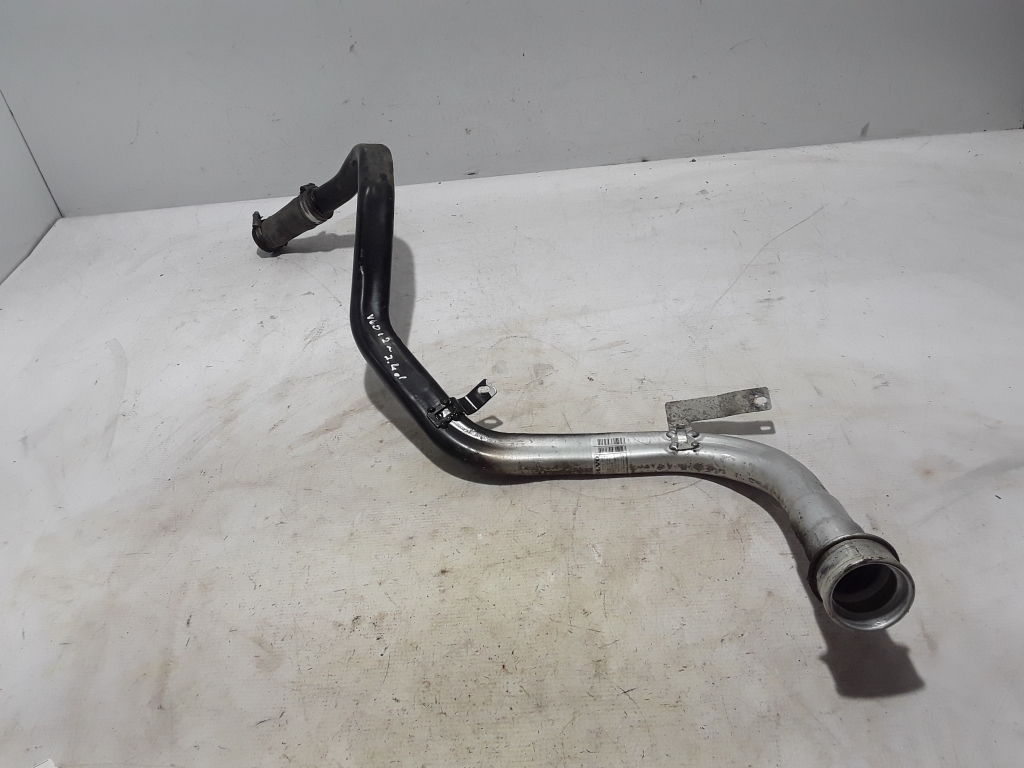 VOLVO V60 1 generation (2010-2020) Fuel Tank Pipe 30792274 22449987