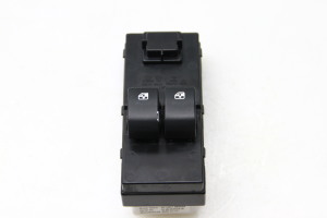 Front door glass switch - 935701H020