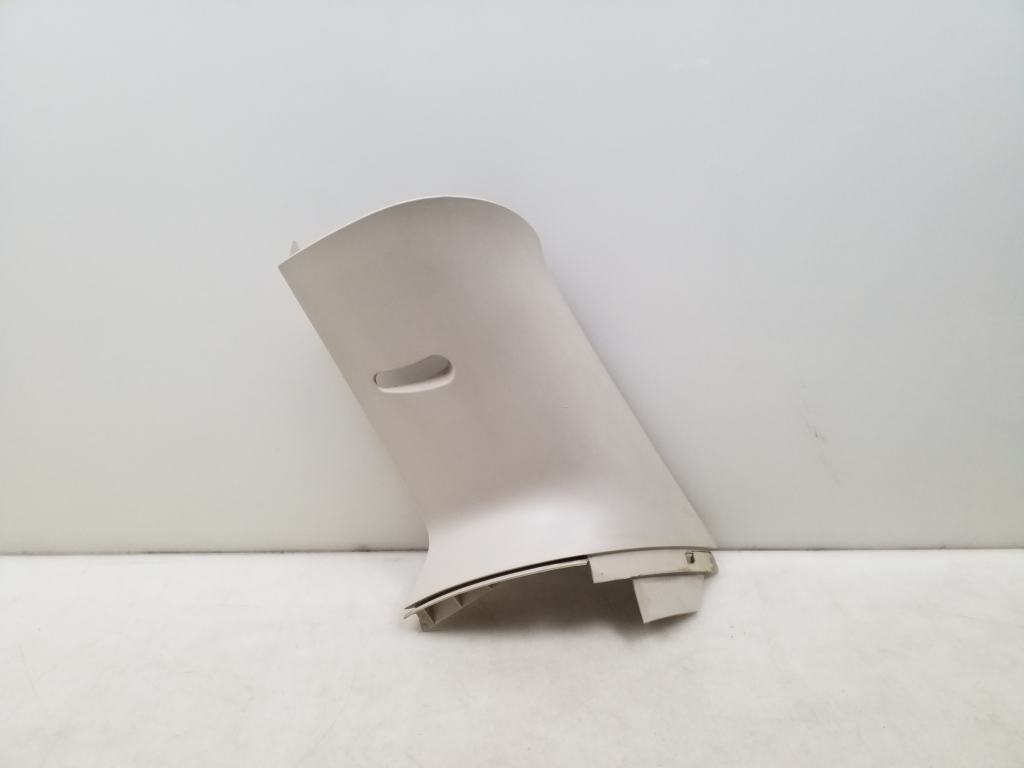 Land Rover Sport L320 (2005–2013) Tagumise toe sisekujundus Land Rover Sport L320 (2005–2013) Tagumise toe sisekujundus