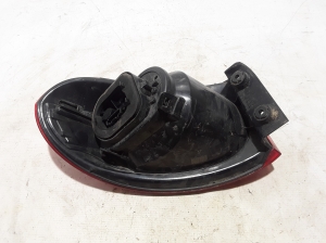 Volkswagen Tiguan (2007–2016) Tagumine nurgatuli 5N0945096 - 2