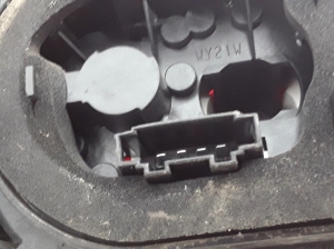 Volkswagen Tiguan (2007–2016) Tagumine nurgatuli 5N0945096 - 3