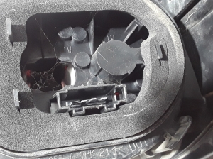 Volkswagen Tiguan (2007–2016) Tagumine nurgatuli 5N0945095 - 2