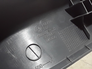 Volkswagen Tiguan (2007–2016) Sisemine läveliist 5N0863484 - 2