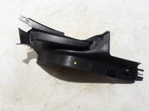 Volkswagen Tiguan (2007–2016) Sisemine läveliist 5N0868269 - 2