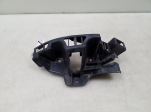   Rear bumper bracket  -  