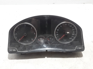 Kombiinstrument - 5N0920870