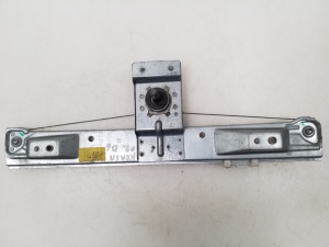 Opel Corsa D (2006–2014) Aizmugurējo durvju logu pacēlājs 13188504 - 2