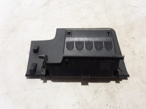 Volkswagen Tiguan (2007–2016) Kindalaegas 5M1858719 - 3