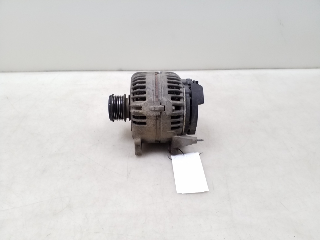 VOLKSWAGEN Tiguan 1 generation (2007-2017) Alternator 06F903023F 25070243