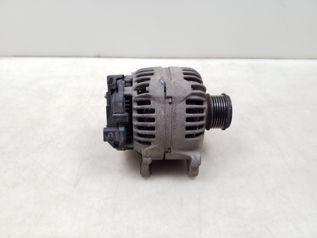 VOLKSWAGEN Tiguan 1 generation (2007-2017) Alternator 06F903023F 25070243