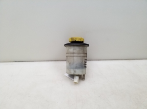   Ausgleichsbehälter Servolenkung  - YC153R700AA 